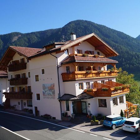 Hotel Laurin Tires Dış mekan fotoğraf