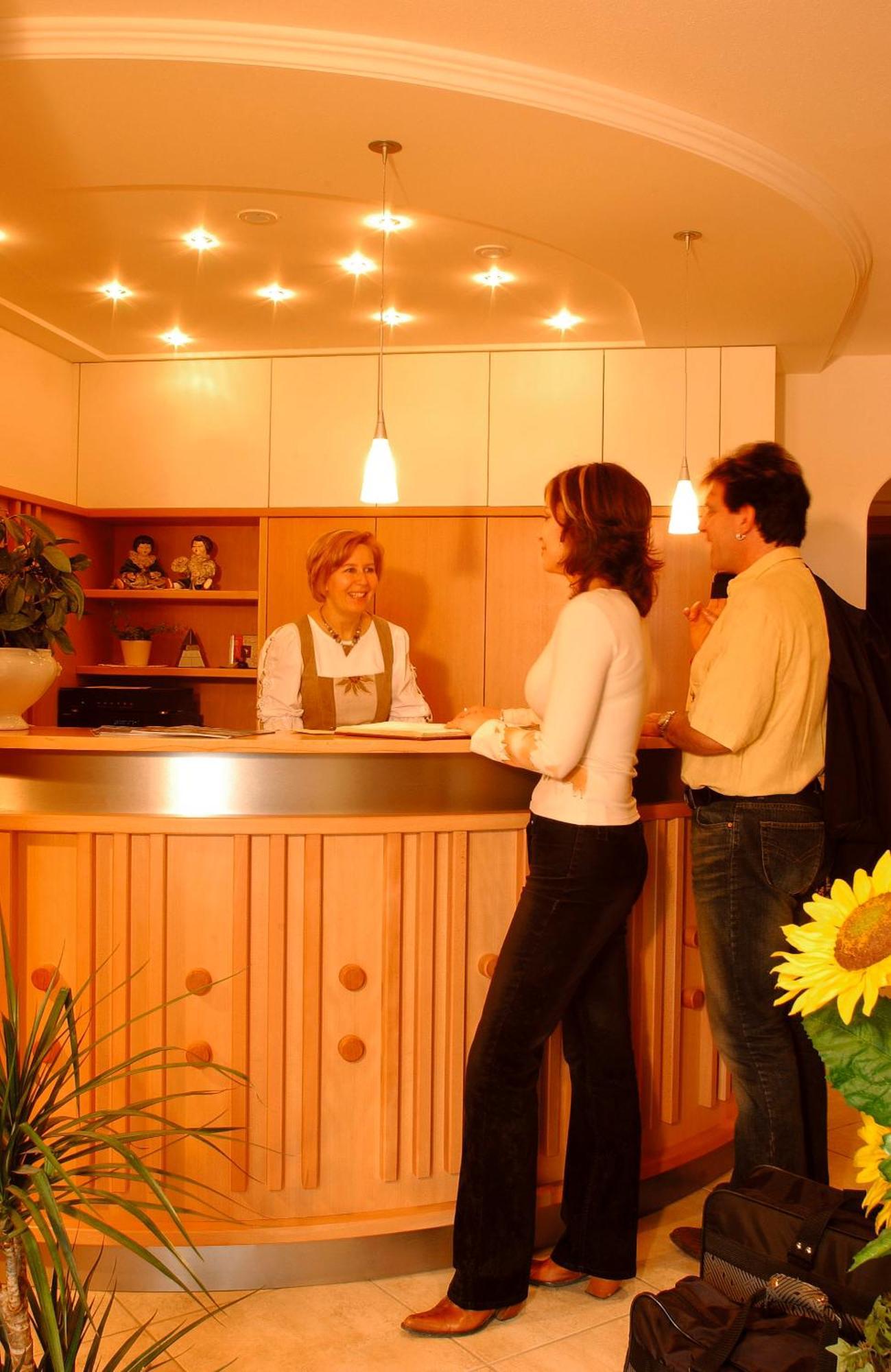 Hotel Laurin Tires Dış mekan fotoğraf